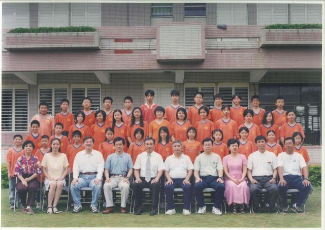 https://www.hzps.hlc.edu.tw/uploads/tadgallery/2016_04_30/174_三十屆-乙班.jpg 