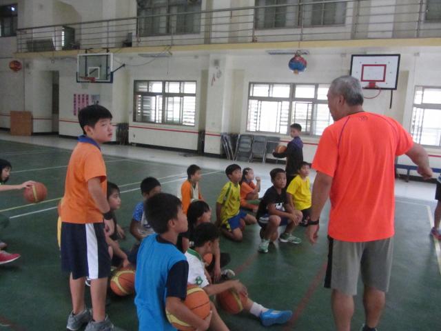https://www.hzps.hlc.edu.tw/uploads/tadgallery/2016_09_20/456_IMG_0052.JPG 