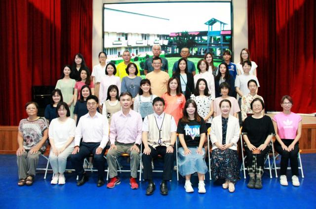 https://www.hzps.hlc.edu.tw/uploads/tadgallery/2024_05_16/1597_001.jpg 112學年度(113年6月)第54屆教師
